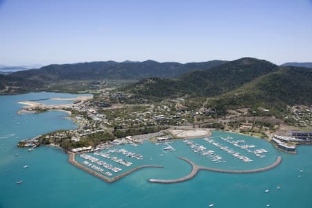 Aerial Image of AIRLIE BEACH