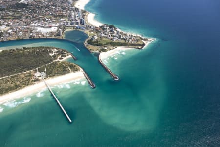 Aerial Image of AERIAL PHOTO TWEED HEADS