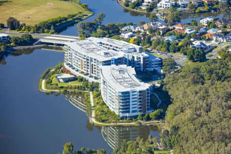 Aerial Image of VARSITY LAKES