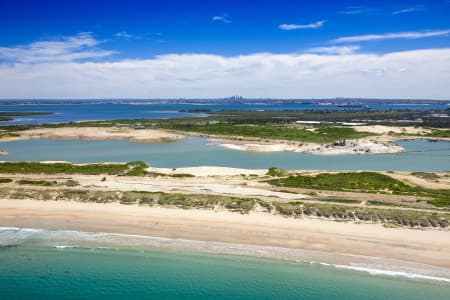 Aerial Image of KURNELL BEACH HUTS