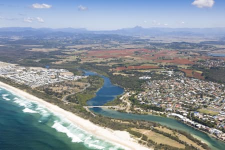 Aerial Image of AERIAL PHOTO KINGSCLIFF NSW