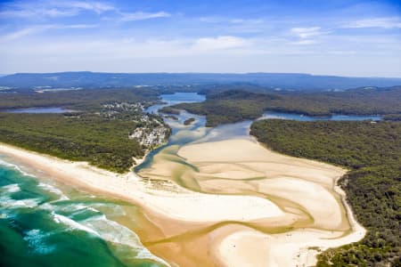 Aerial Image of LAKE CONJOLA