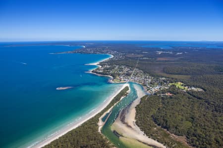 Aerial Image of HUSKISSON