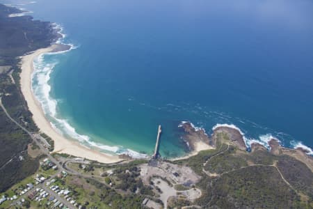 Aerial Image of CATHERINE HILL BAY