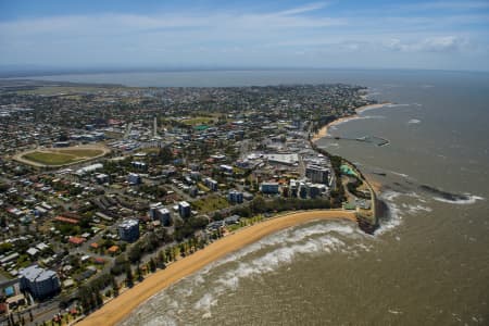 Aerial Image of REDCLIFFE PARADE