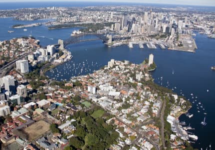 Aerial Image of MCMAHONS POINT