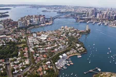 Aerial Image of MCMAHONS POINT