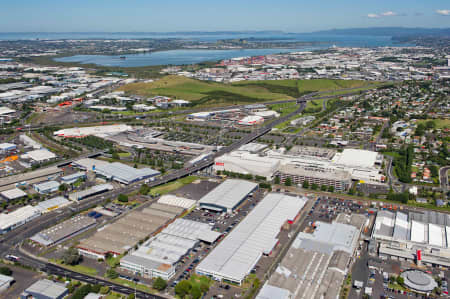 Aerial Image of MT WELLINGTON LOOKING SOUTH WEST TO MANUKAU HARBOUR