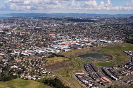 Aerial Image of MT WELLINGTON LOOKING WEST OVER LUNN AVE