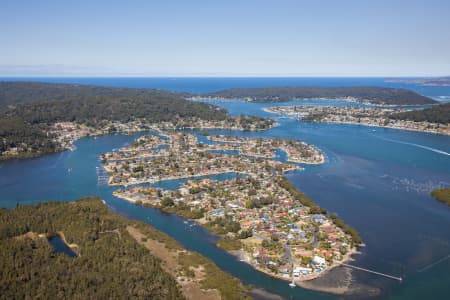 Aerial Image of ST HUBERTS ISLAND