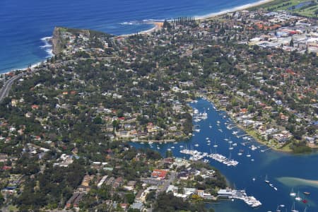 Aerial Image of NEWPORT