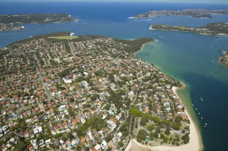 Aerial Image of CLONTARF TO THE HEADS