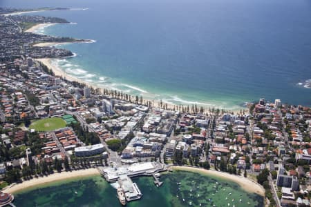 Aerial Image of MANLY COVE TO MANLY BEACH