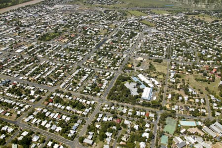 Aerial Image of ROCKHAMPTON AND THE RANGE