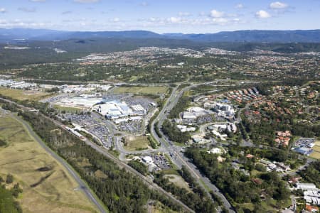 Aerial Image of AERIAL PHOTO HELENSVALE
