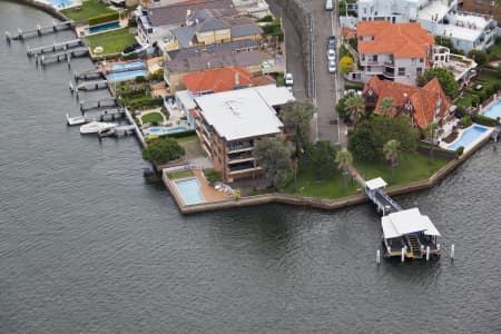 Aerial Image of GREEWICH HOMES