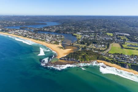 Aerial Image of NARRABEEN