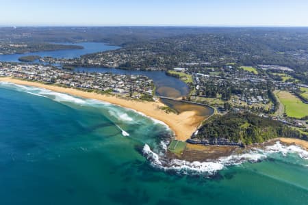 Aerial Image of NARRABEEN