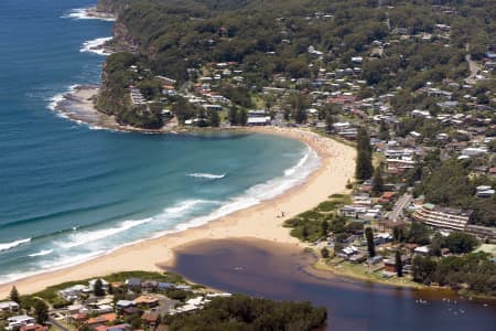 Aerial Image of AVOCA BEACH NSW, AUSTRALIA