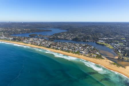 Aerial Image of NARRABEEN