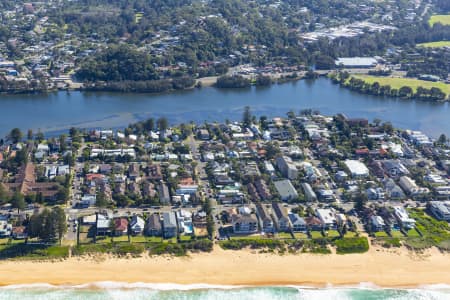 Aerial Image of NARRABEEN