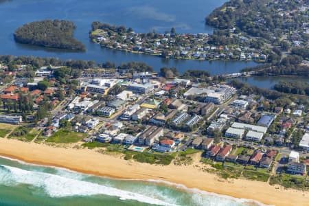 Aerial Image of NARRABEEN