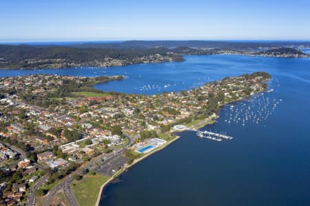 Aerial Image of POINT FREDRICK