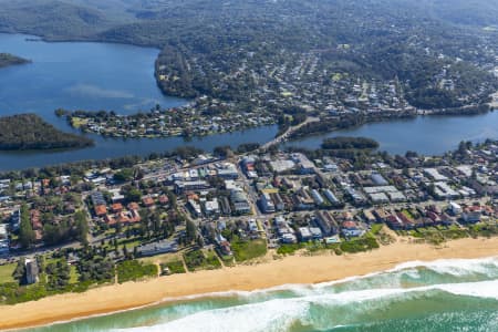 Aerial Image of NARRABEEN