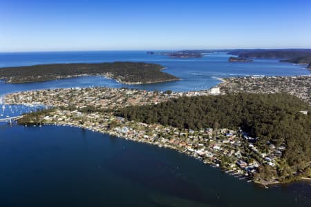 Aerial Image of BLACKWALL