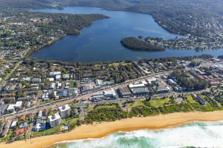 Aerial Image of NARRABEEN