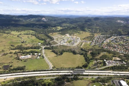 Aerial Image of AERIAL PHOTO ORMEAU HILLS