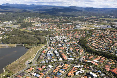 Aerial Image of AERIAL PHOTO VARSITY LAKES
