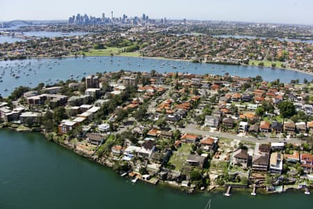 Aerial Image of FORTESCUE STREET, CHISWICK