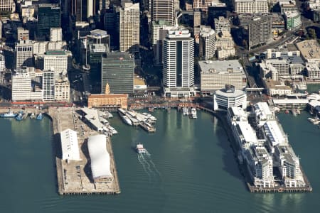 Aerial Image of AUCKLAND CBD AND WATERFRONT