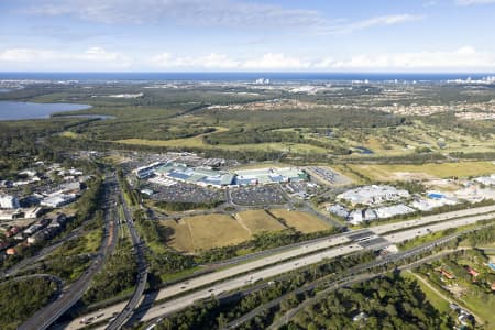 Aerial Image of AERIAL PHOTO HELENSVALE