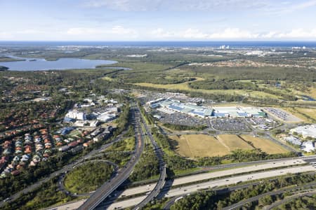 Aerial Image of AERIAL PHOTO HELENSVALE