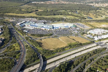 Aerial Image of AERIAL PHOTO HELENSVALE