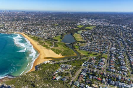 Aerial Image of CURL CURL