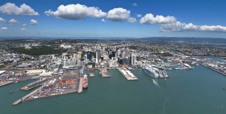 Aerial Image of AUCKLAND CITY