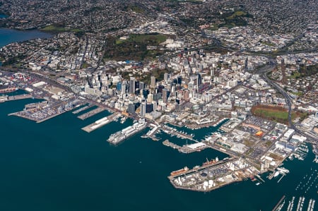 Aerial Image of AUCKLAND CITY LOOKING SOUTH