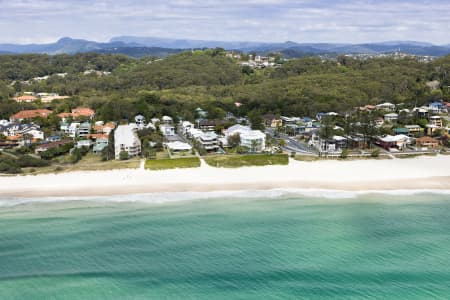 Aerial Image of CURRUMBIN WATER FRONT PROPERTY