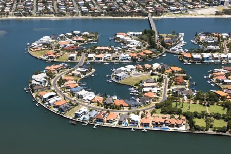 Aerial Image of SOVEREIGN ISLAND