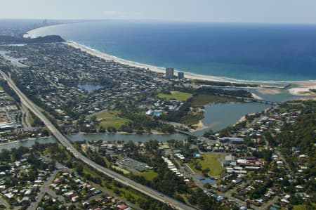 Aerial Image of PALM BEACH, QUEENSLAND