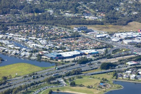 Aerial Image of OXENFORD AND HELENSVALE