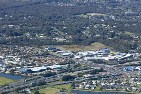 Aerial Image of OXENFORD AND HELENSVALE
