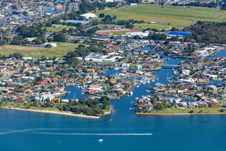 Aerial Image of RUNAWAY BAY