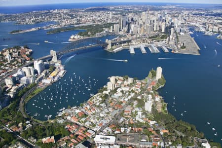 Aerial Image of MCMAHONS POINT TO CBD