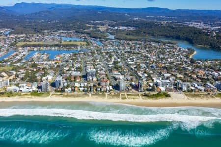 Aerial Image of PALM BEACH QUEENSLAND