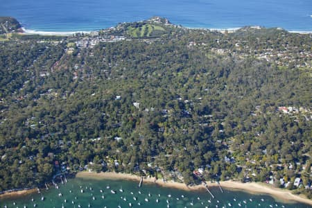 Aerial Image of AVALON AND CLAIREVILLE LOOKING EAST FROM PITTWATER