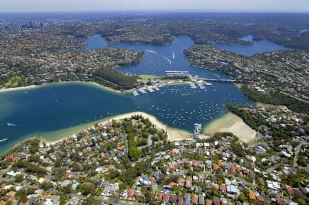 Aerial Image of CLONTARF AND MIDDLE HARBOUR